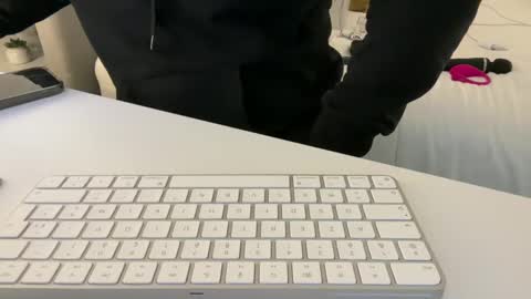 Snapshot of babybeerx chatting on February 2, 2025, 2:34 pm BB online show from February 2, 2025, 2:34 pm