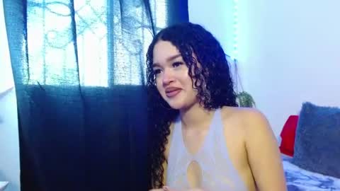 babybombom08 online show from June 22, 2026, 7:11 pm