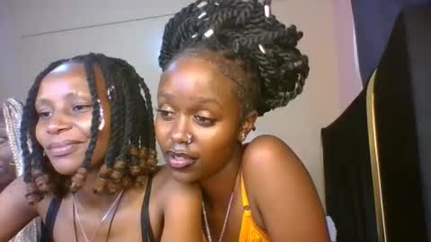 Snapshot of babybrown20 chatting on May 6, 2026, 3:28 pm babybrown online show from May 6, 2026, 3:28 pm