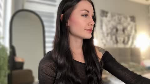 Baby Coffee online show from November 12, 2025, 9:10 am