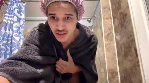 babyD online show from December 19, 2025, 8:32 am