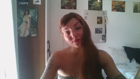 babydemon6 online show from January 14, 2025, 12:45 pm