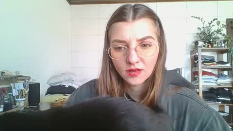 babydemon6 online show from September 24, 2025, 1:58 pm