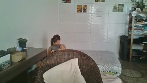 babydemon6 online show from November 1, 2025, 3:47 pm