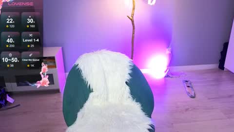 hiii honey im Diana 3 online show from February 28, 2025, 3:04 am