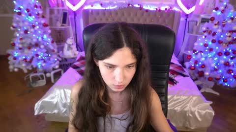 Snapshot of babyflowerr chatting on December 30, 2024, 3:25 am Sasha online show from December 30, 2024, 3:25 am