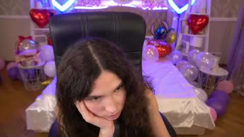 Snapshot of babyflowerr chatting on February 12, 2025, 11:20 pm Sasha online show from February 12, 2025, 11:20 pm