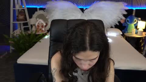 Sasha online show from December 1, 2025, 8:14 pm