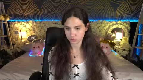 Sasha online show from May 11, 2026, 6:49 pm