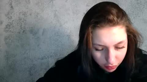 Roxie online show from September 12, 2025, 10:48 am