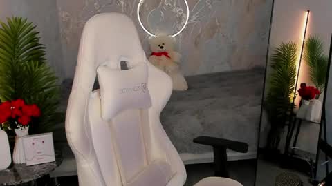 Snapshot of babyisperfect chatting on June 9, 2026, 1:28 am Sophia online show from June 9, 2026, 1:28 am