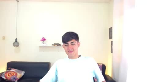 babymaik online show from February 23, 2025, 1:10 pm