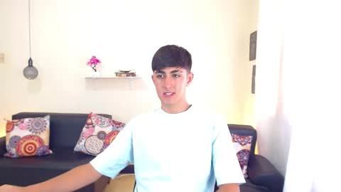 babymaik online show from February 23, 2025, 7:17 pm