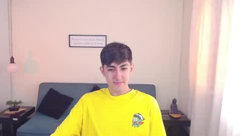 babymaik online show from March 4, 2025, 1:49 pm