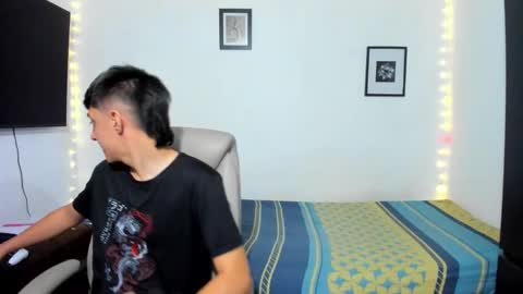 babymaik online show from September 10, 2025, 5:40 am