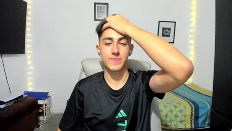 babymaik online show from October 1, 2025, 10:05 pm