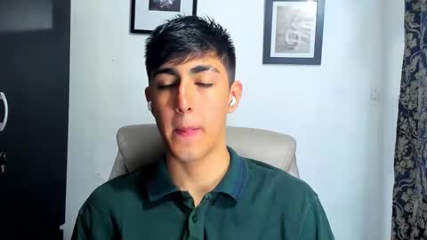 babymaik online show from December 19, 2025, 8:54 am