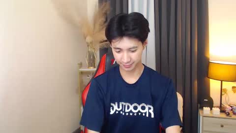 call me james online show from October 19, 2025, 7:47 pm