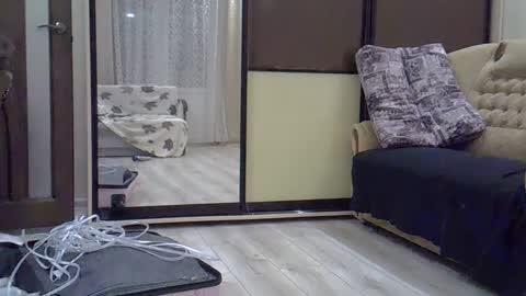 Snapshot of babymom1 chatting on February 28, 2025, 11:45 pm babymom1 online show from February 28, 2025, 11:45 pm