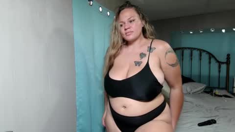 Snapshot of babymost chatting on September 10, 2025, 3:01 pm Baby Most online show from September 10, 2025, 3:01 pm