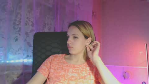 Sonya online show from February 11, 2025, 11:44 pm