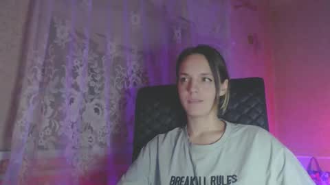 Snapshot of babymuro4ka chatting on December 5, 2025, 7:54 pm Sonya online show from December 5, 2025, 7:54 pm