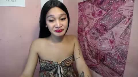 Nexie online show from February 3, 2025, 5:56 pm