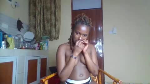 babyprincess7 online show from September 19, 2025, 9:37 pm