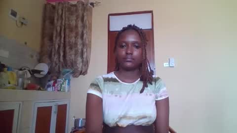 babyprincess7 online show from September 20, 2025, 9:43 am