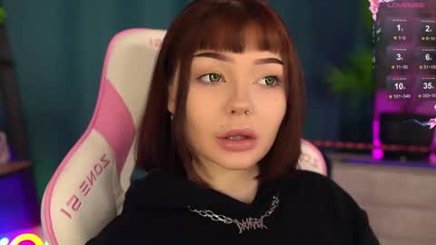 Nika online show from September 28, 2025, 9:42 pm