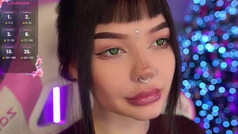 Nika online show from January 12, 2026, 6:35 pm