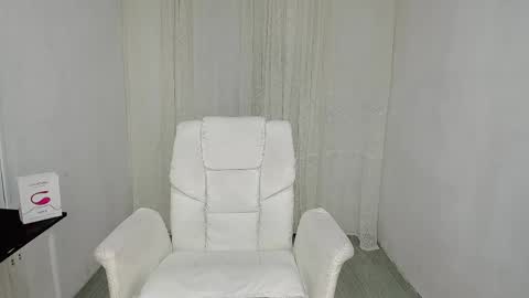 erin online show from May 19, 2026, 1:56 am