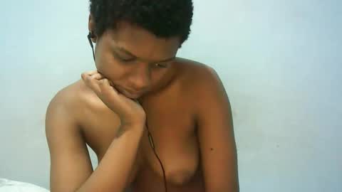 Snapshot of babyzuri chatting on February 25, 2026, 7:01 pm Zuri online show from February 25, 2026, 7:01 pm
