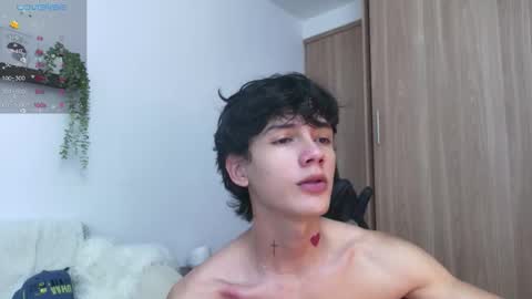 jhojan online show from October 4, 2025, 9:57 pm