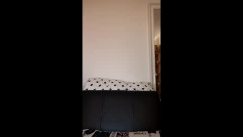 Jess and Danny online show from April 13, 2026, 7:52 pm