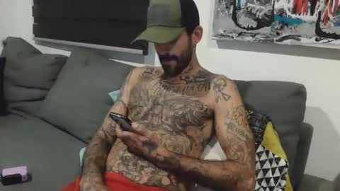 BadCouple  online show from October 3, 2025, 11:57 pm