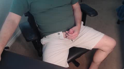 Snapshot of baddaddy77 chatting on March 23, 2026, 2:21 pm baddaddy77 online show from March 23, 2026, 2:21 pm