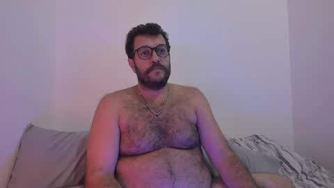 Baddaddybrazil online show from April 1, 2026, 10:51 pm