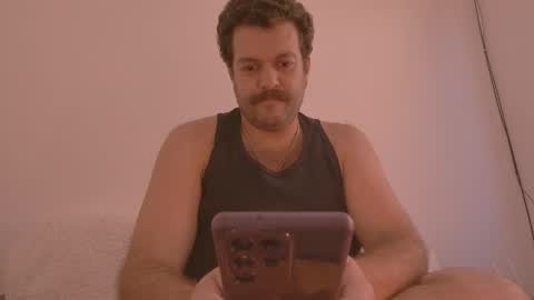 Baddaddybrazil online show from April 19, 2026, 2:27 pm