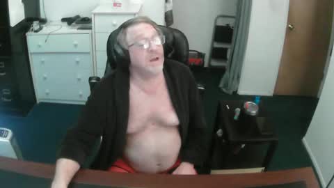 Snapshot of baddass60 chatting on January 6, 2026, 5:33 am SexyBaddass online show from January 6, 2026, 5:33 am