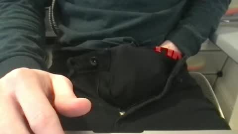 baddersguy13 online show from January 9, 2026, 9:34 am