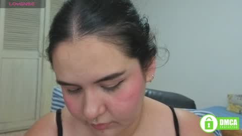 want custom text me through my snap 3  online show from April 13, 2026, 5:02 am