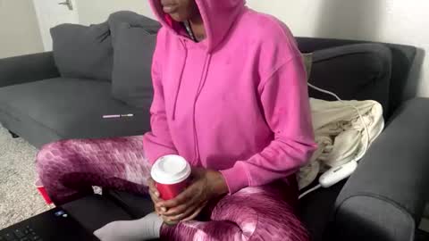 badgurldnay online show from November 16, 2025, 12:16 am