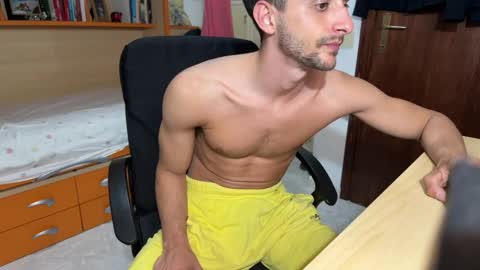 Snapshot of badguy_22 chatting on May 31, 2026, 8:21 pm Badguy online show from May 31, 2026, 8:21 pm