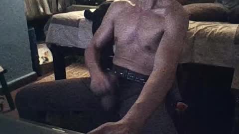 Mexican livin Off the Wall online show from October 14, 2025, 7:31 am