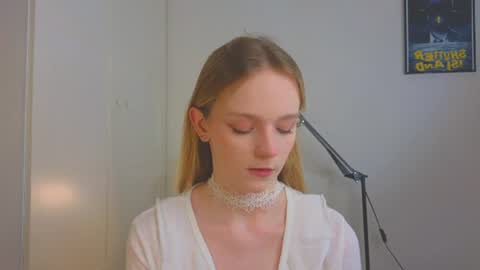 Snapshot of baeyoda chatting on July 1, 2026, 4:07 pm Kate online show from July 1, 2026, 4:07 pm