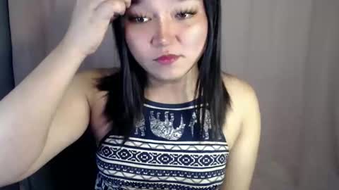 april online show from October 24, 2025, 8:27 pm