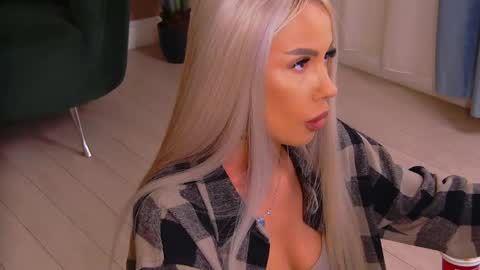 Snapshot of bailey_rush chatting on April 27, 2026, 4:49 pm bailey_rush online show from April 27, 2026, 4:49 pm