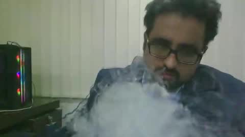 Snapshot of ballbustingslave1987nolimits chatting on December 4, 2024, 8:56 am Ballbusting Slave online show from December 4, 2024, 8:56 am