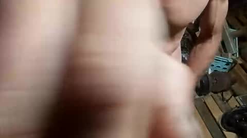 ballshanginglowaf online show from December 20, 2025, 9:27 am